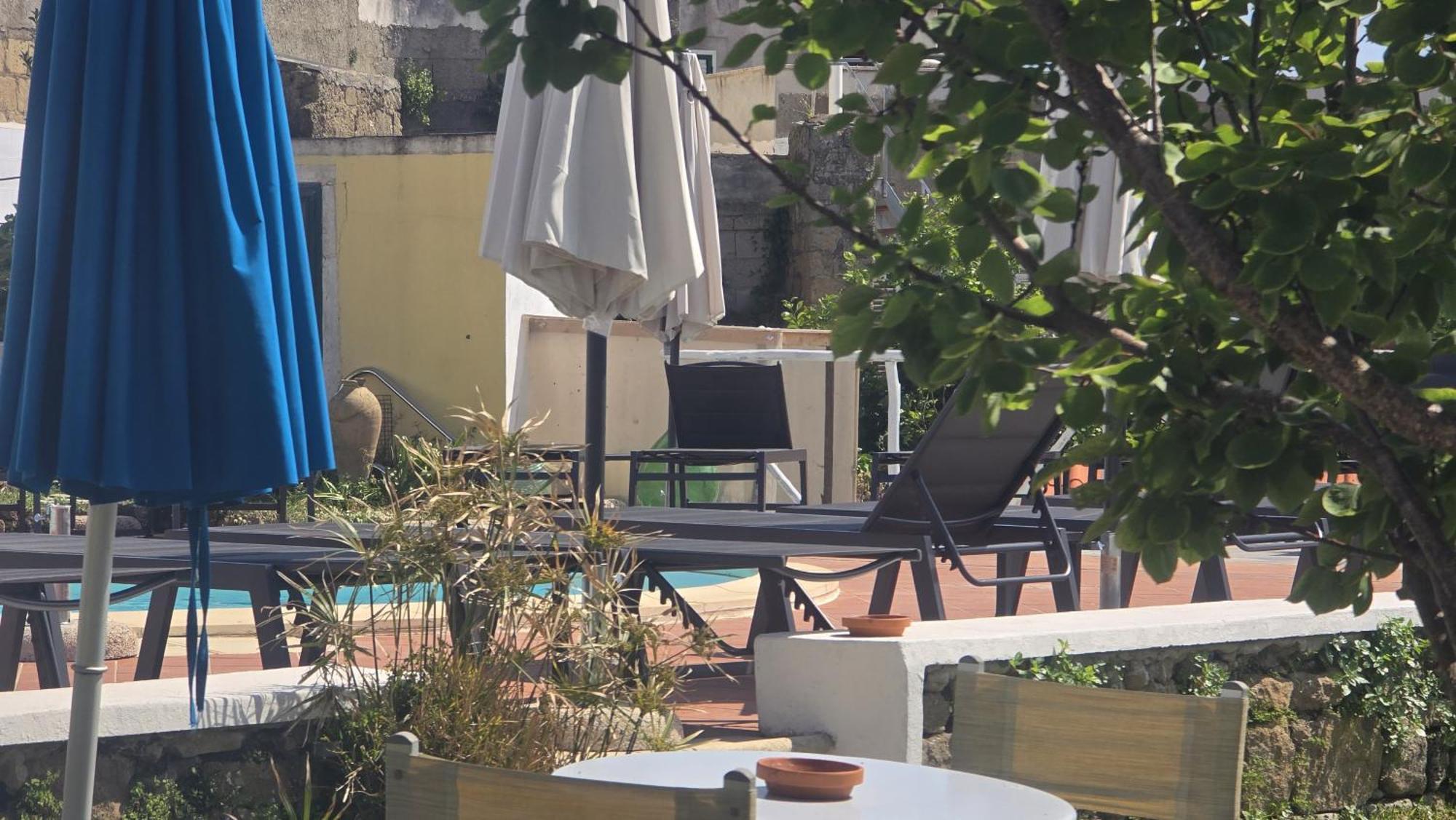 Hotel Savoia Прочида Екстериор снимка